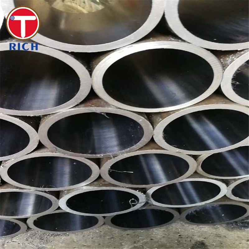 DIN 17121 RSt 37-2 naadloze ronde buizen naadloze cirkelvormige stalen buizen voor staalconstructie