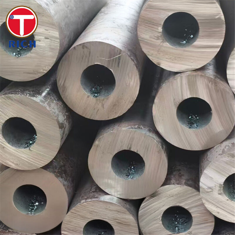ASTM A213 naadloos buisje van legeringsstaal met grote diameter, dikwandige ketelbuis voor warmtewisselaars